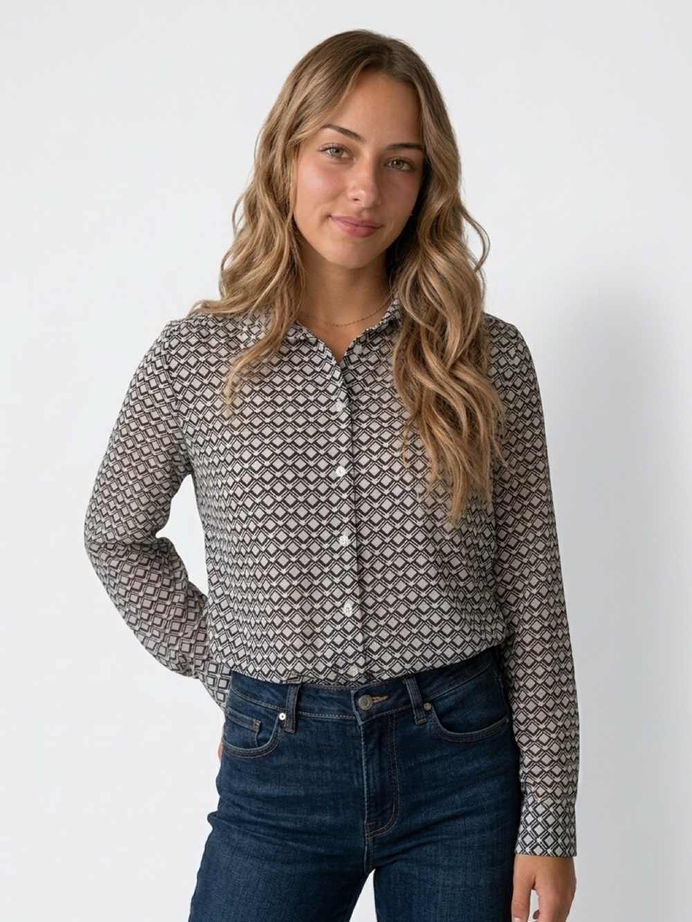 H&M Women's M Black & White Geometric Print Button-Up Blouse